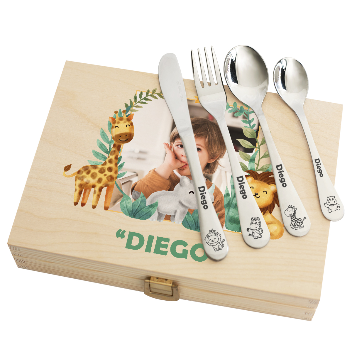 Engraved cutlery and printed boxe Engraved cutlery and printed boxe