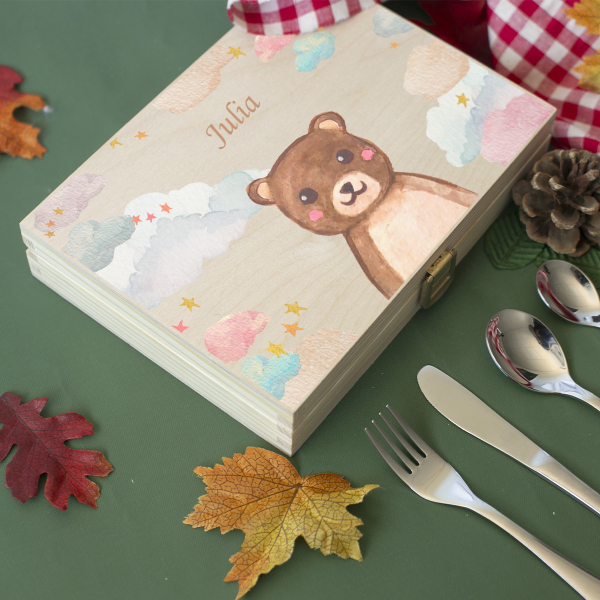Cutlery engraved with clouds and animals Cutlery engraved with clouds and animals