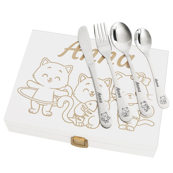 Children's cutlery in an engraved wooden box cats Children's cutlery in an engraved wooden box cats