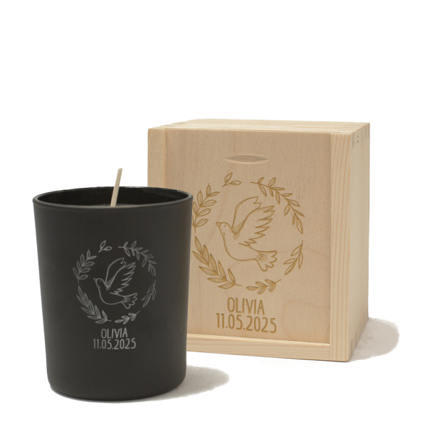 Engraved baptism candle with dove Engraved baptism candle with dove