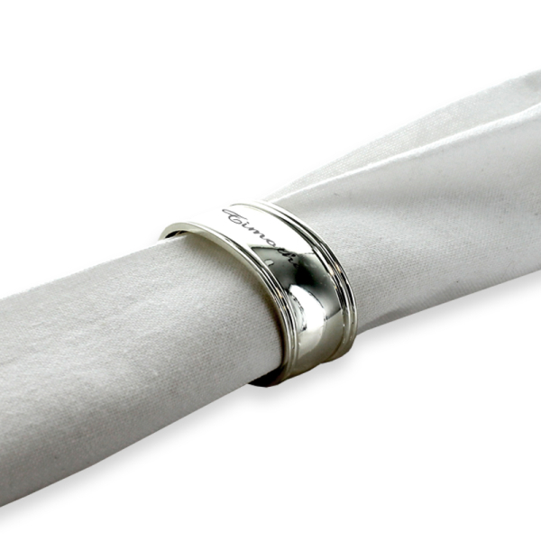 Engraved silver napkin ring Engraved silver napkin ring