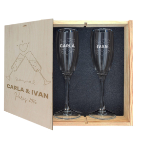 Gift box with 2 Cheers champagne flutes Gift box with 2 Cheers champagne flutes