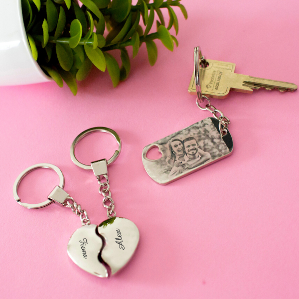 Keyring with heart and engraved photo Keyring with heart and engraved photo