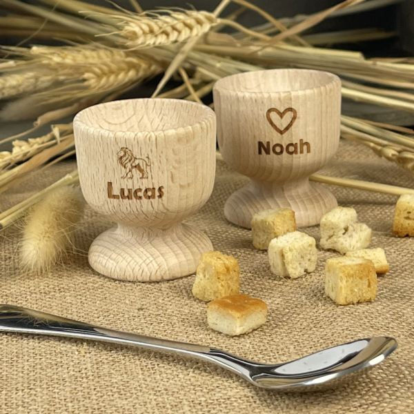 Personalised wooden egg cup with first name and pattern Personalised wooden egg cup with first name and pattern