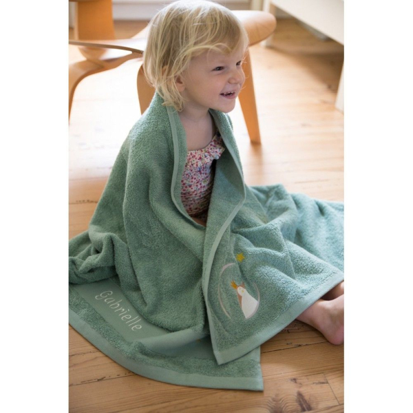 Personalised children's towel 70 x 140 cm - Green Penguin Personalised children's towel 70 x 140 cm - Green Penguin