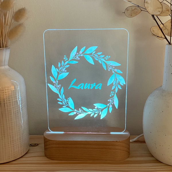 Personalised night light with name in flower wreath Personalised night light with name in flower wreath