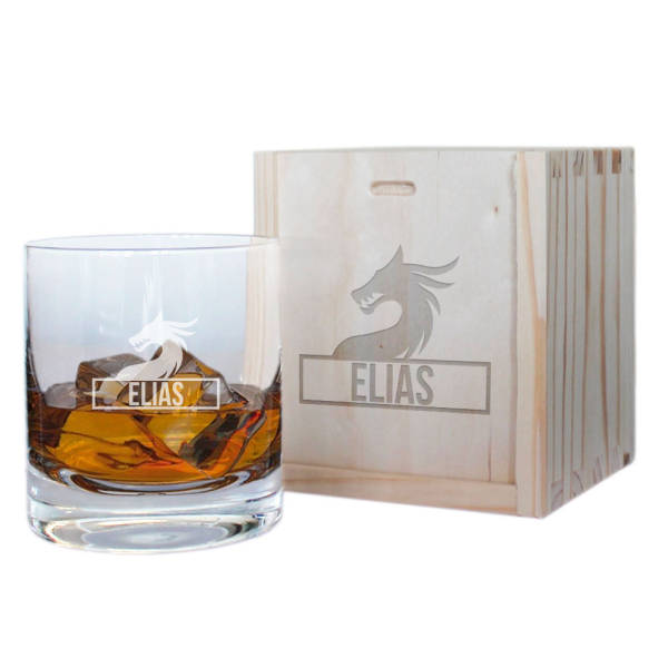 Whisky glass with an engraved name Whisky glass with an engraved name