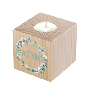 Wooden candleholder with plant crown motif Wooden candleholder with plant crown motif