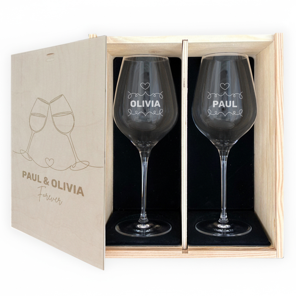 Gift boxes with 2 wine glasses