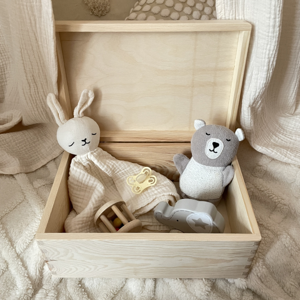 Engraved memory box rabbits